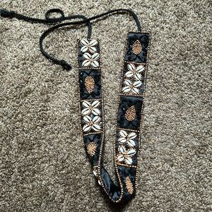 Seashells & sequins belt